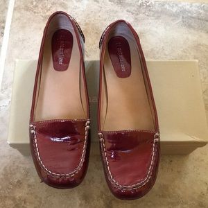 Naturalized Sada Wine Patent Leather flats w/ heel